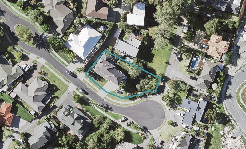 16 Blakewell Place, Beachlands, Auckland - Carousel 1