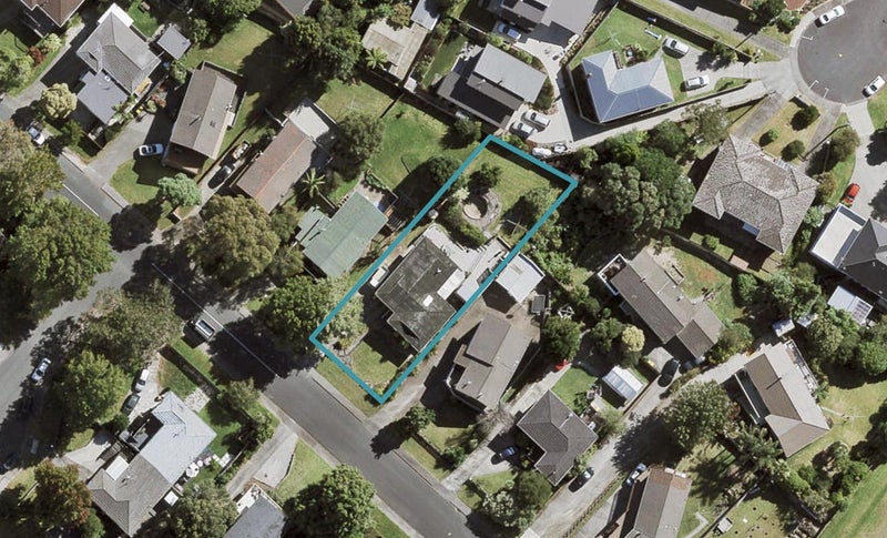 25 Longreach Drive, Sunnyvale, Auckland - Carousel 1