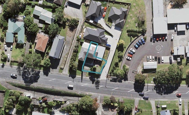4/110 Royal Road, Massey, Auckland - Carousel 1