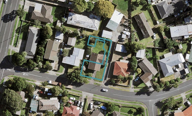 8 Damian Way, Weymouth, Auckland - Carousel 1