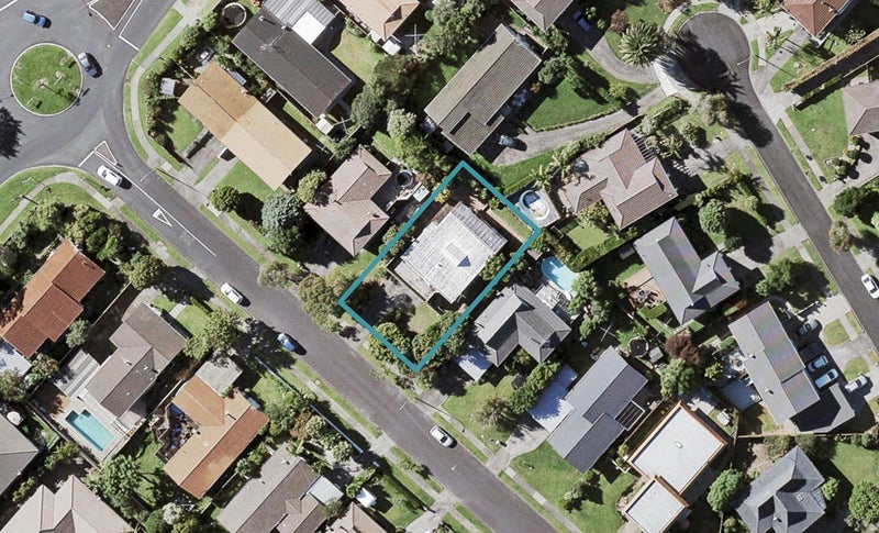 6 Culver Terrace, Howick, Auckland - Carousel 1