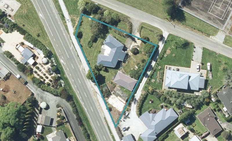4 Park Avenue, Takaka - Carousel 1