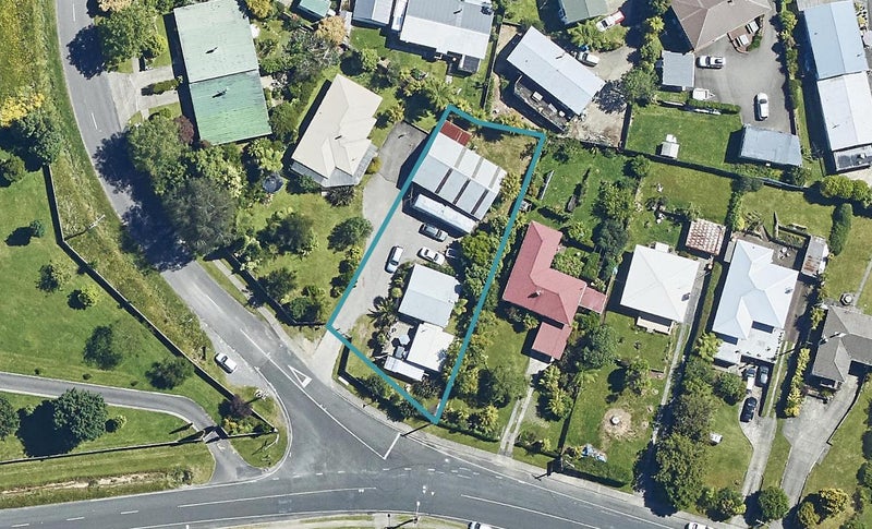 1 Mountain Road, Western Heights, Rotorua - Carousel 1