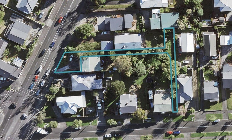 1758A Great North Road, Avondale, Auckland - Carousel 1