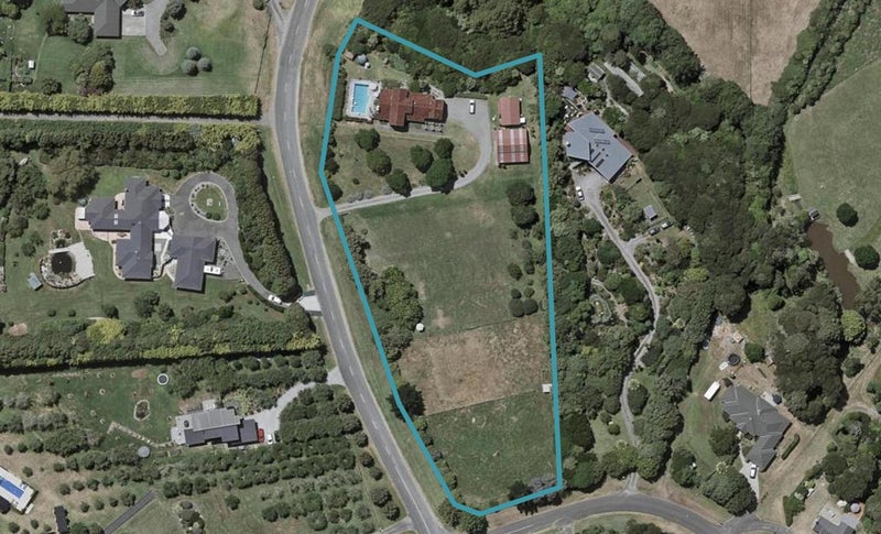 112 King Arthur Drive, Otaihanga, Paraparaumu - Carousel 1