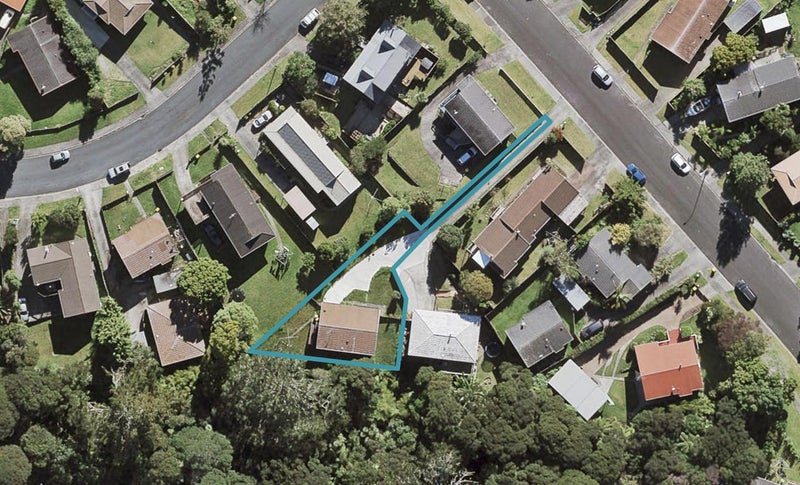 16B Hale Crescent, Bayview, Auckland - Carousel 1