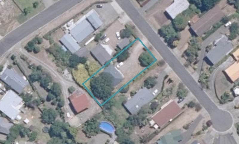 33 Tremaine Avenue, Two Mile Bay, Taupō - Carousel 1