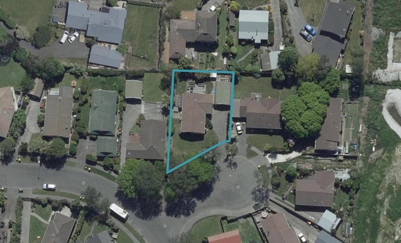 3 Leighton Place, Redwood, Christchurch - Carousel 1