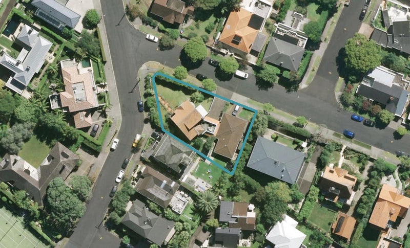 1A Waitoa Street, Parnell, Auckland - Carousel 1