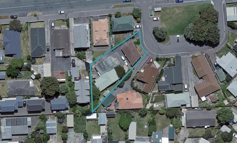 3/44 Devonshire Road, Miramar, Wellington - Carousel 1
