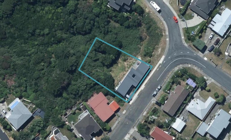 17 Lauderdale Road, Papakowhai, Porirua - Carousel 1