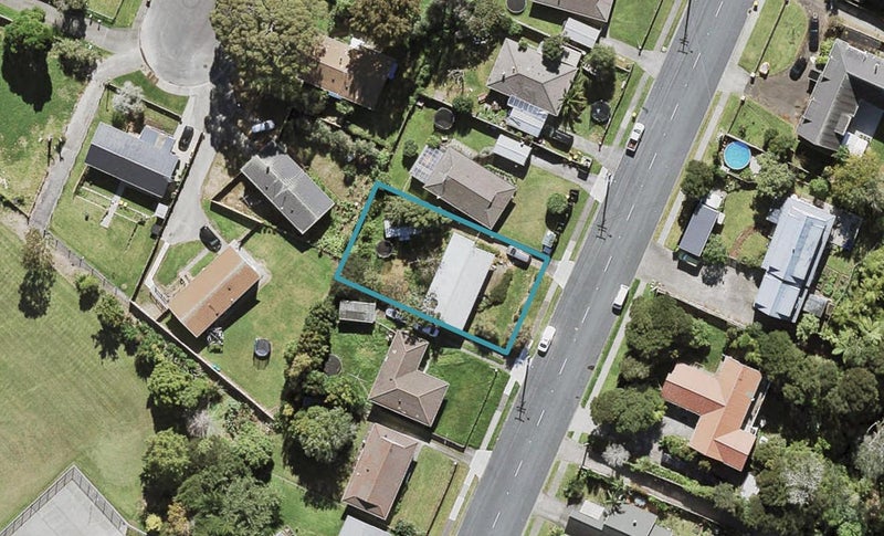 158 Colwill Road, Massey, Auckland - Carousel 1