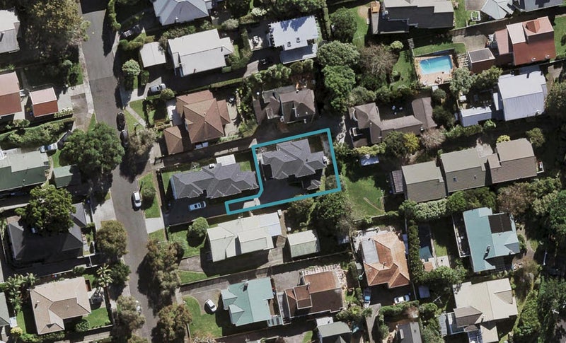 9B Tuperiri Road, Epsom, Auckland - Carousel 1