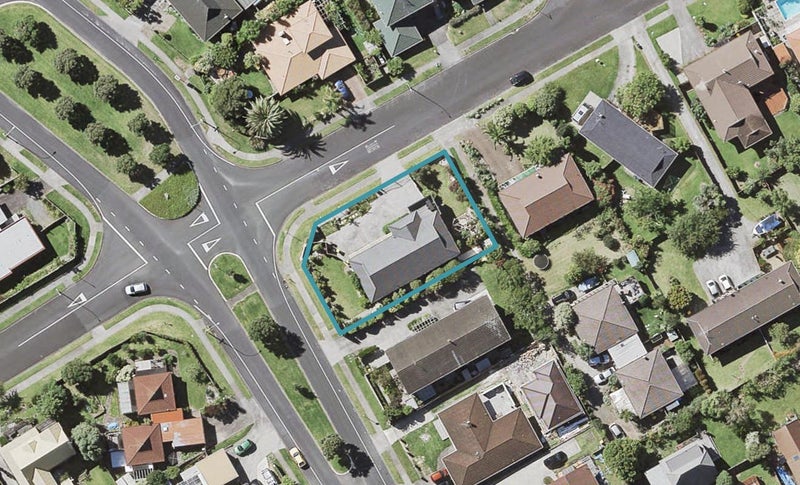 68 Highland Park Drive, Highland Park, Auckland - Carousel 1