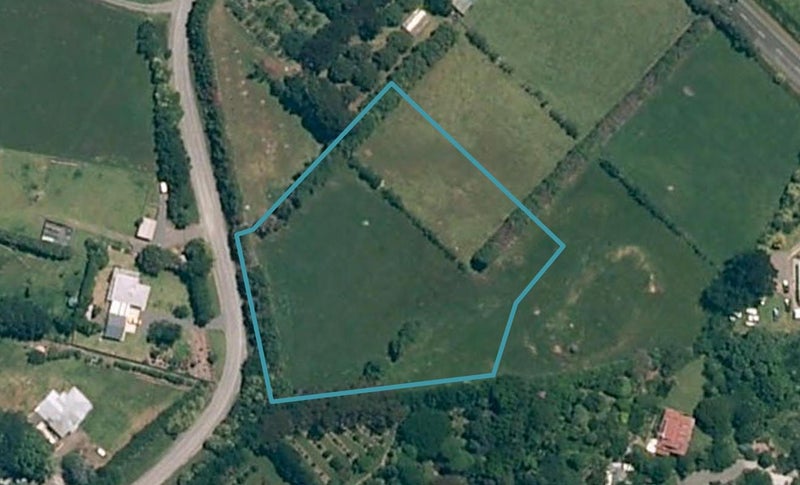 11 Evans Road, Helensville - Carousel 1