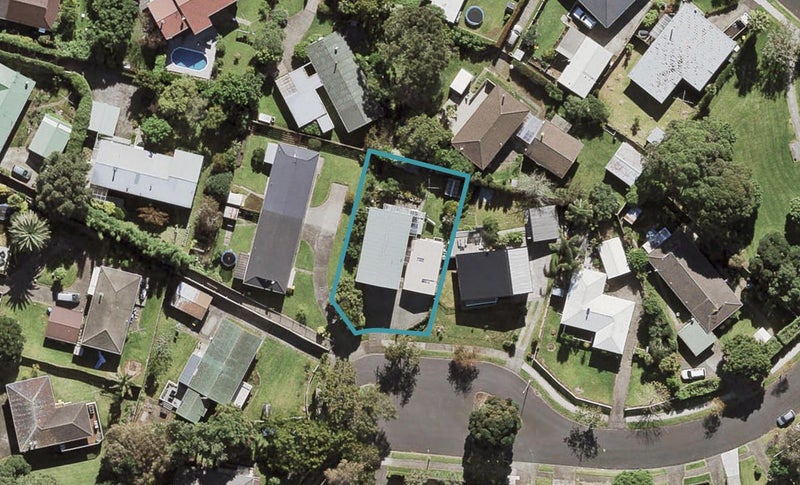 9 Anarahi Place, Mangere Bridge, Auckland - Carousel 1