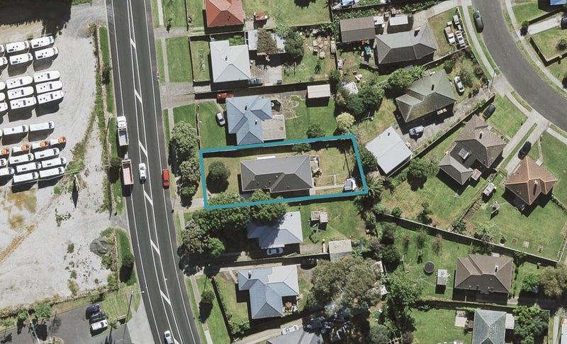 66 Kirkbride Road, Mangere, Auckland - Carousel 1