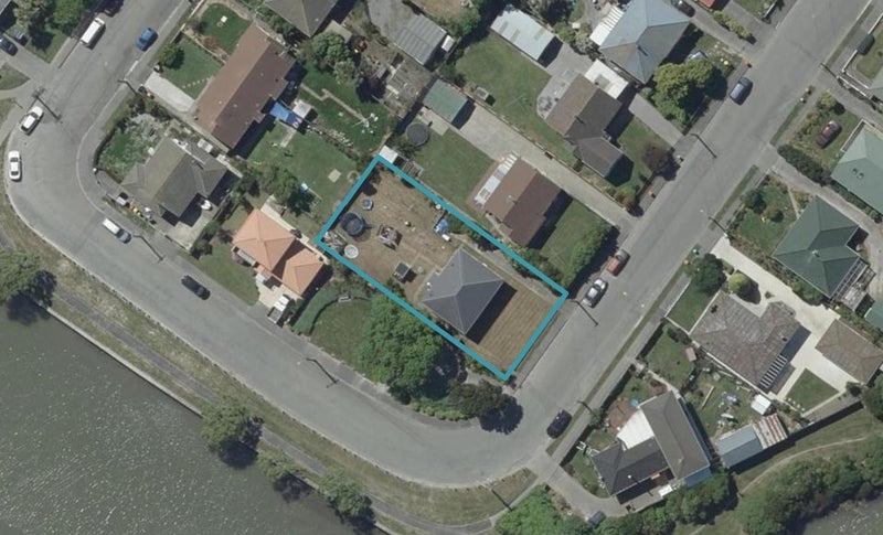 33 Gould Crescent, Woolston, Christchurch - Carousel 1