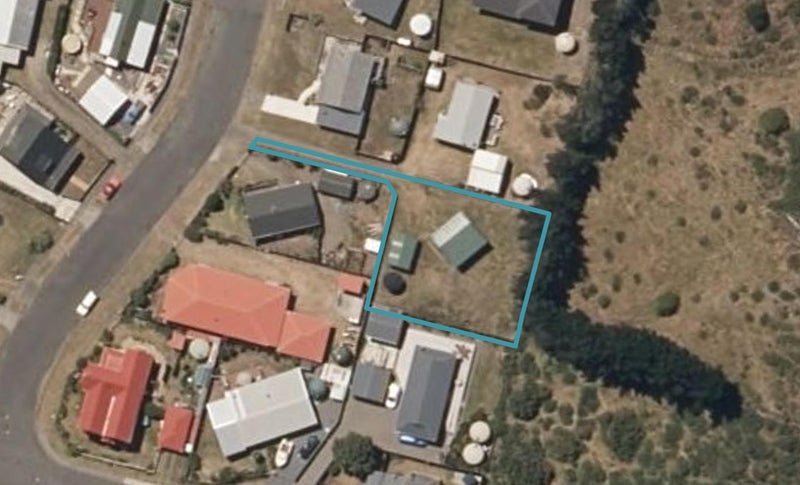 7 Taonui Street, Waitārere Beach, Levin - Carousel 1