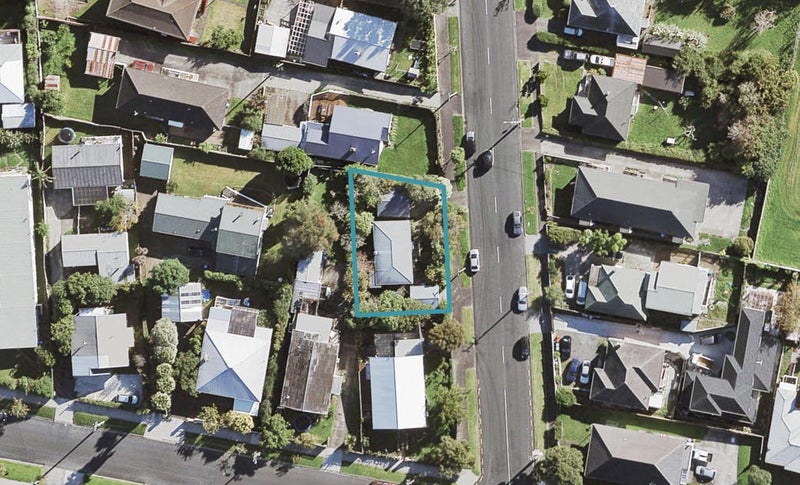 61 Bollard Avenue, New Windsor, Auckland - Carousel 1