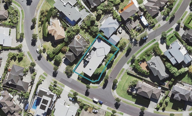 21 Rangi Avenue, Schnapper Rock, Auckland - Carousel 1