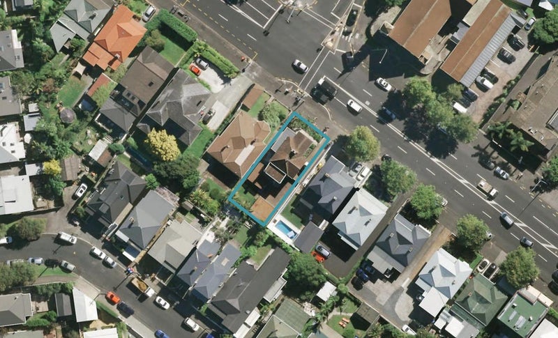 84 Jervois Road, Ponsonby, Auckland - Carousel 1