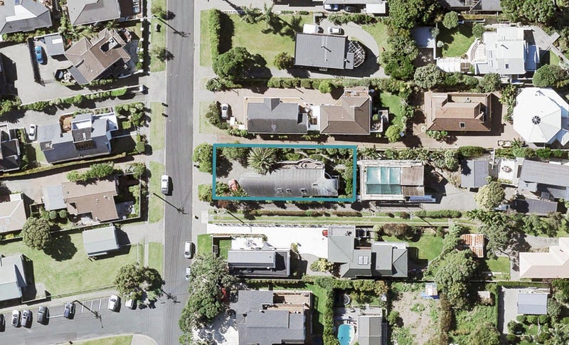 41 Rothesay Bay Road, Rothesay Bay, Auckland - Carousel 1