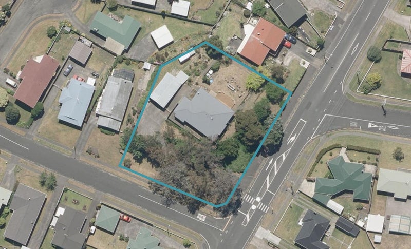51 Totara Street, Tawhero, Whanganui - Carousel 1