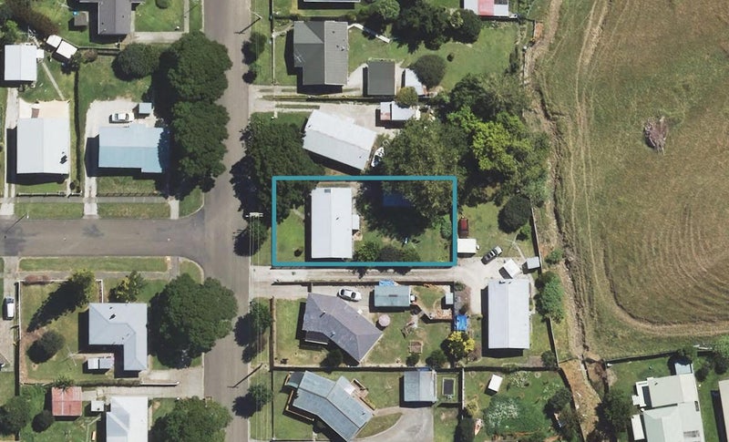 51 Lyell Road, Outer Kaiti, Gisborne - Carousel 1