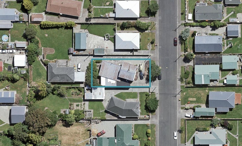 18 Paterson Street, Grasmere, Invercargill - Carousel 1