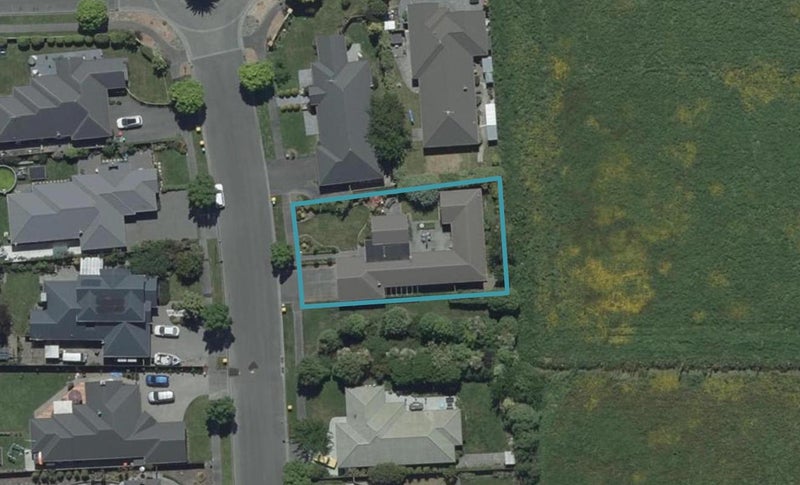 34 Sanctuary Gardens, Shirley, Christchurch - Carousel 1