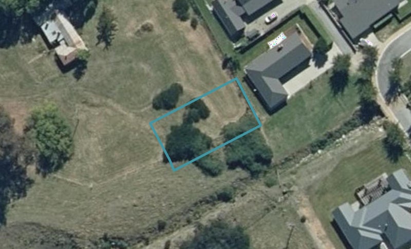 15 Stoneleigh Drive, WANAKA - Carousel 1