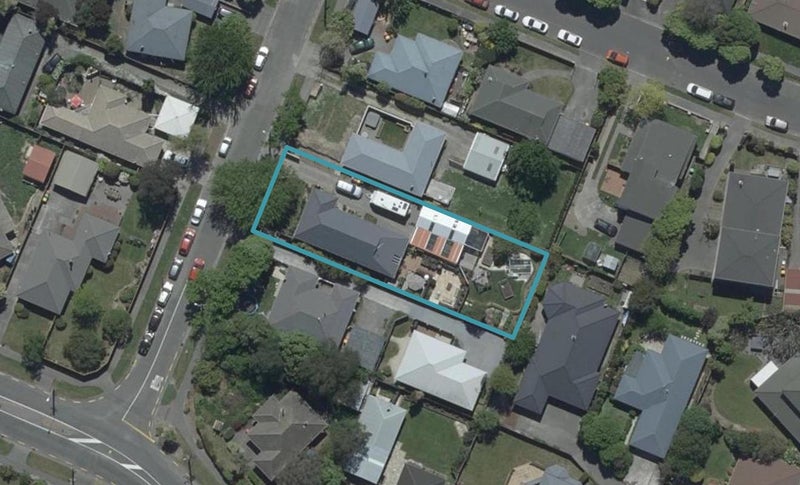 6 Pinehurst Crescent, Russley, Christchurch - Carousel 1
