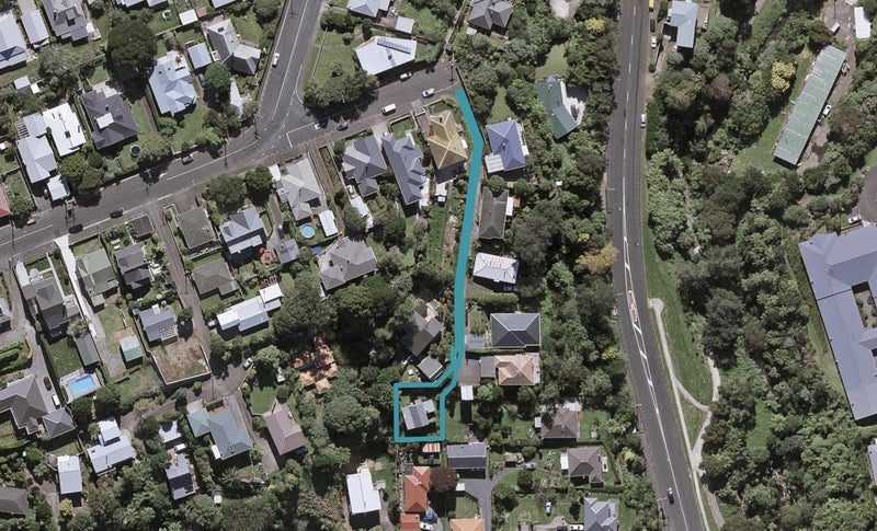 3G Wallace Place, Westown, New Plymouth - Carousel 1