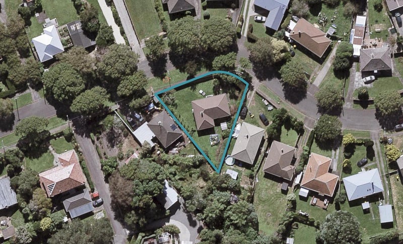 20 Woodleigh Street, Frankleigh Park, New Plymouth - Carousel 1