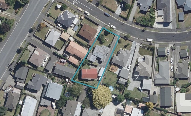 27A Charles Crescent, Beerescourt, Hamilton - Carousel 1