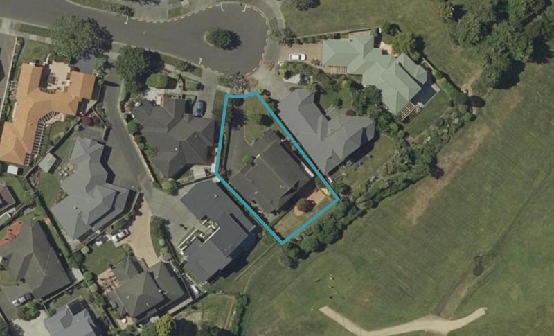 26 Balmoral Drive, Terrace End, Palmerston North - Carousel 1