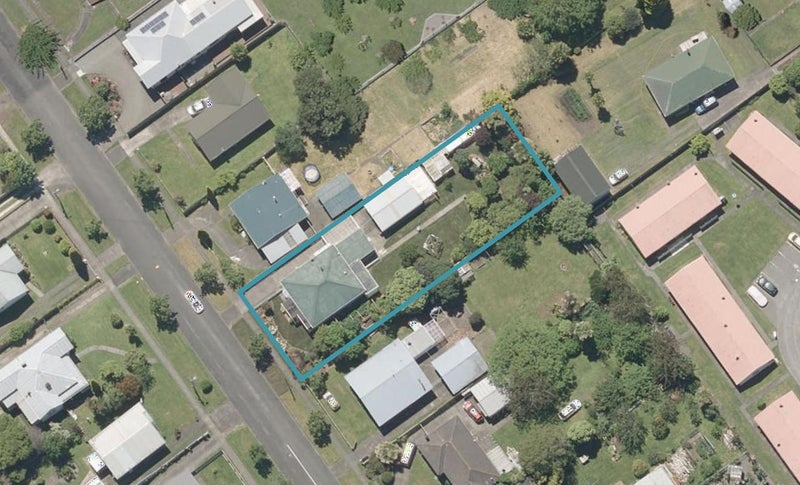 14 Stewart Street, Aramoho, Whanganui - Carousel 1