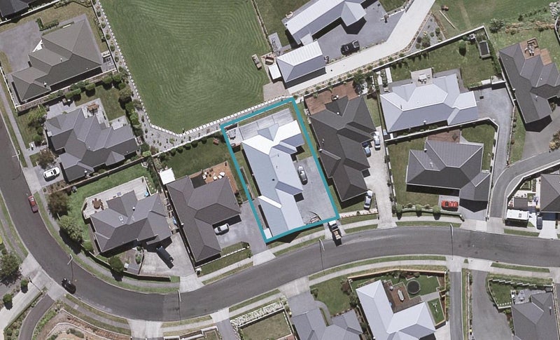 47 Alberta Road, Glen Avon, New Plymouth - Carousel 1