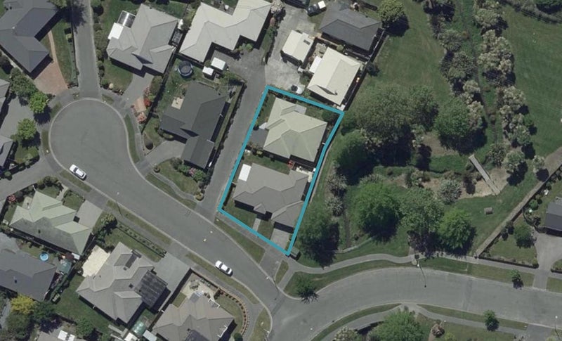 1/2 Murfitt Place, Sockburn, Christchurch - Carousel 1