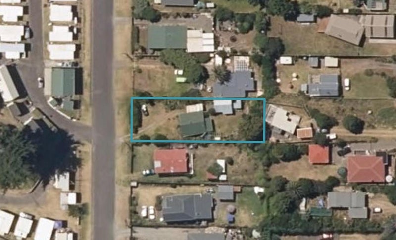 144 Park Avenue, Waitarere Beach, Levin - Carousel 1
