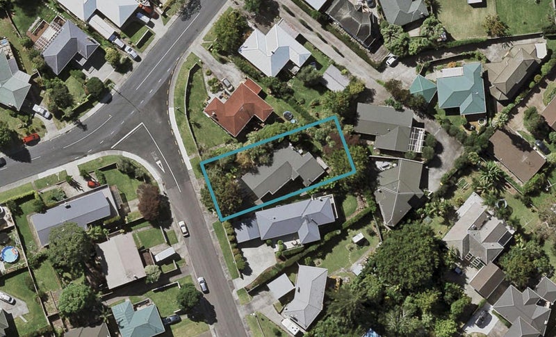 69 Corunna Road, Milford, Auckland - Carousel 1