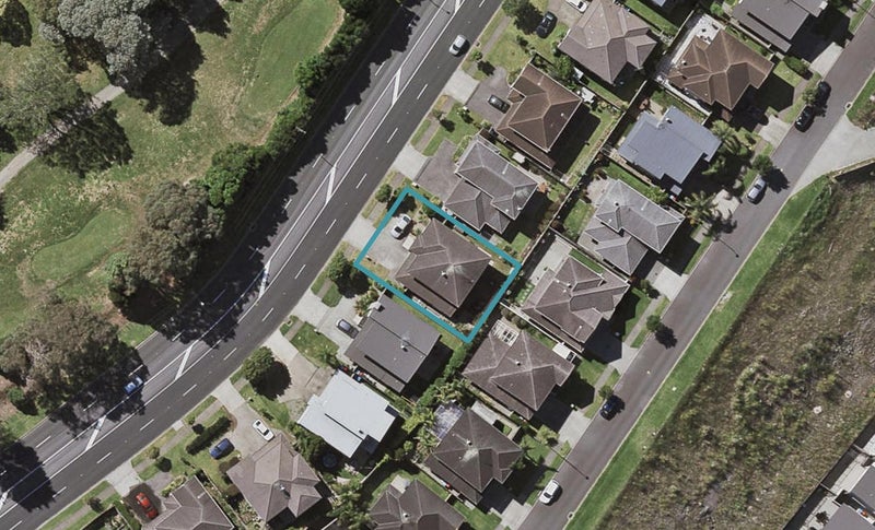 80 Ngahue Drive, Stonefields, Auckland - Carousel 1