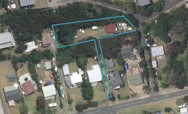 21 Olsen Avenue, Mangawhai Heads, Mangawhai - Carousel 1