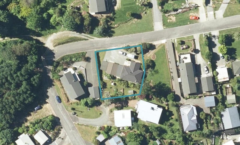 1 Lawrence Street, Havelock, Havelock - Carousel 1