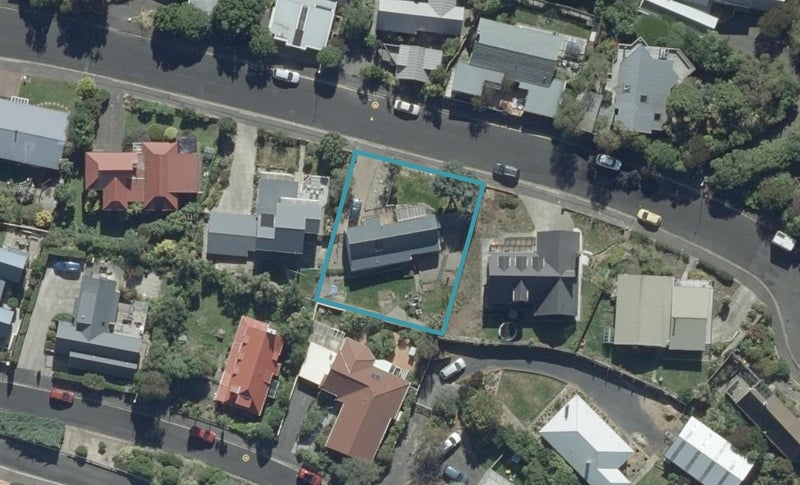 12 Coolock Crescent, Waverley, Dunedin - Carousel 1