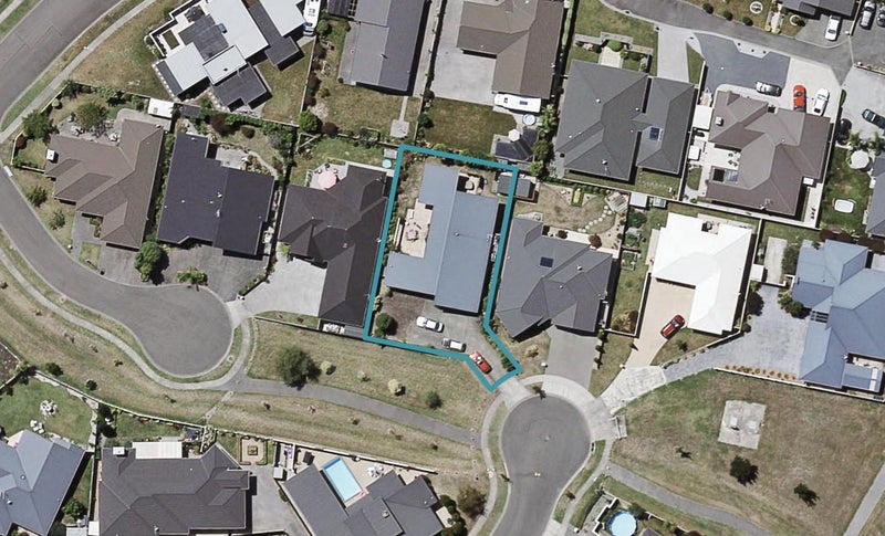 39 Pinotage Drive, Greenmeadows, Napier - Carousel 1