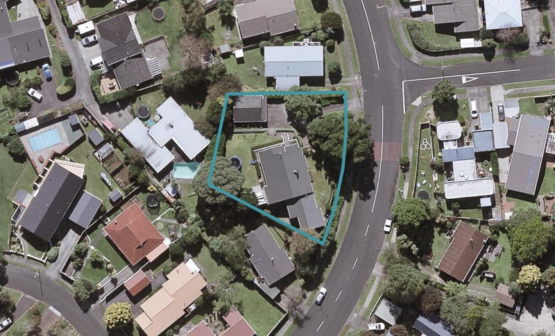 156 Govett Avenue, Frankleigh Park, New Plymouth - Carousel 1