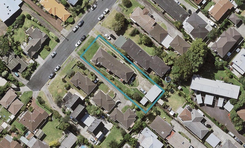 3/12 Trafalgar Road, Milford, Auckland - Carousel 1