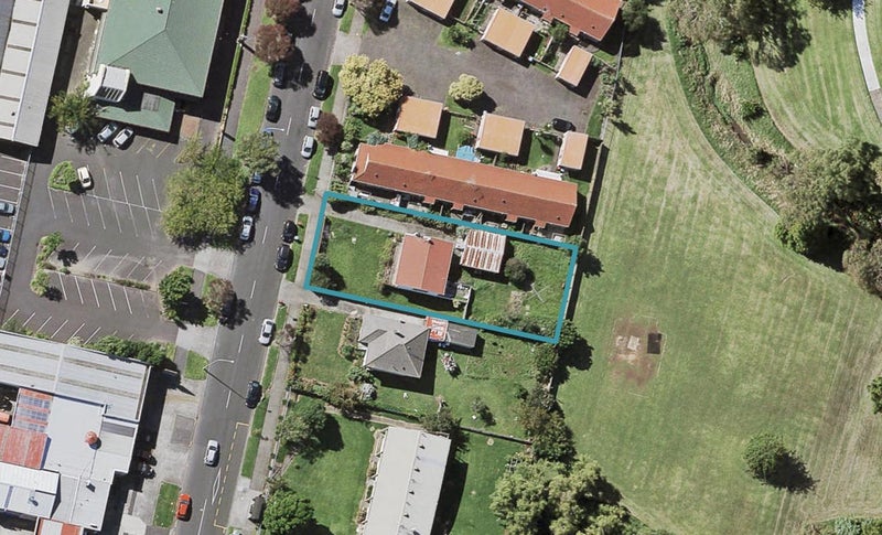 76 Line Road, Glen Innes, Auckland - Carousel 1